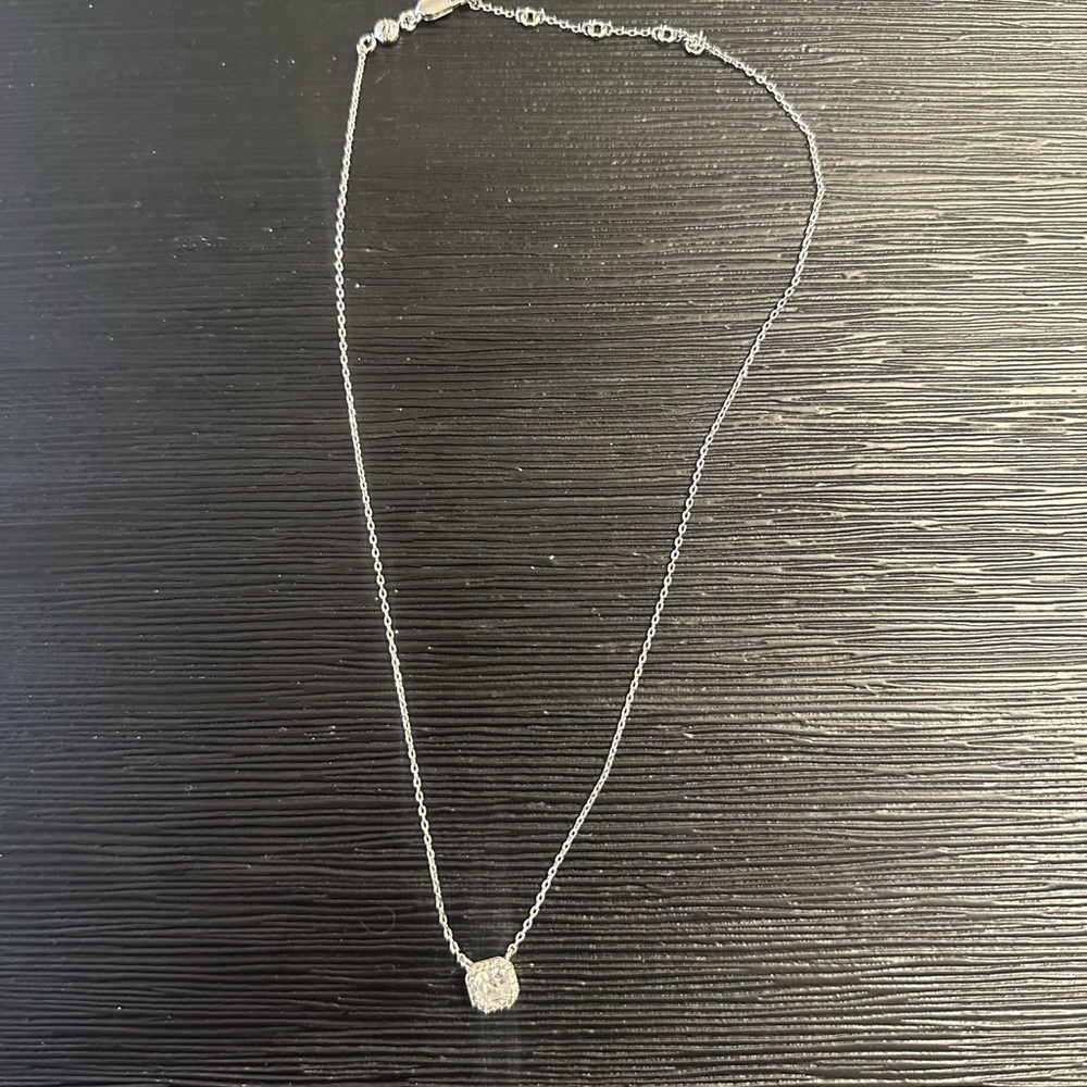 Henri Bendel Elegant Silver Necklace with Pendant